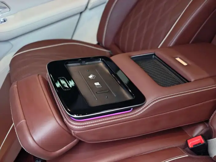 Maybach GLS 2025 Model GLS 480 4MATIC – фото 8