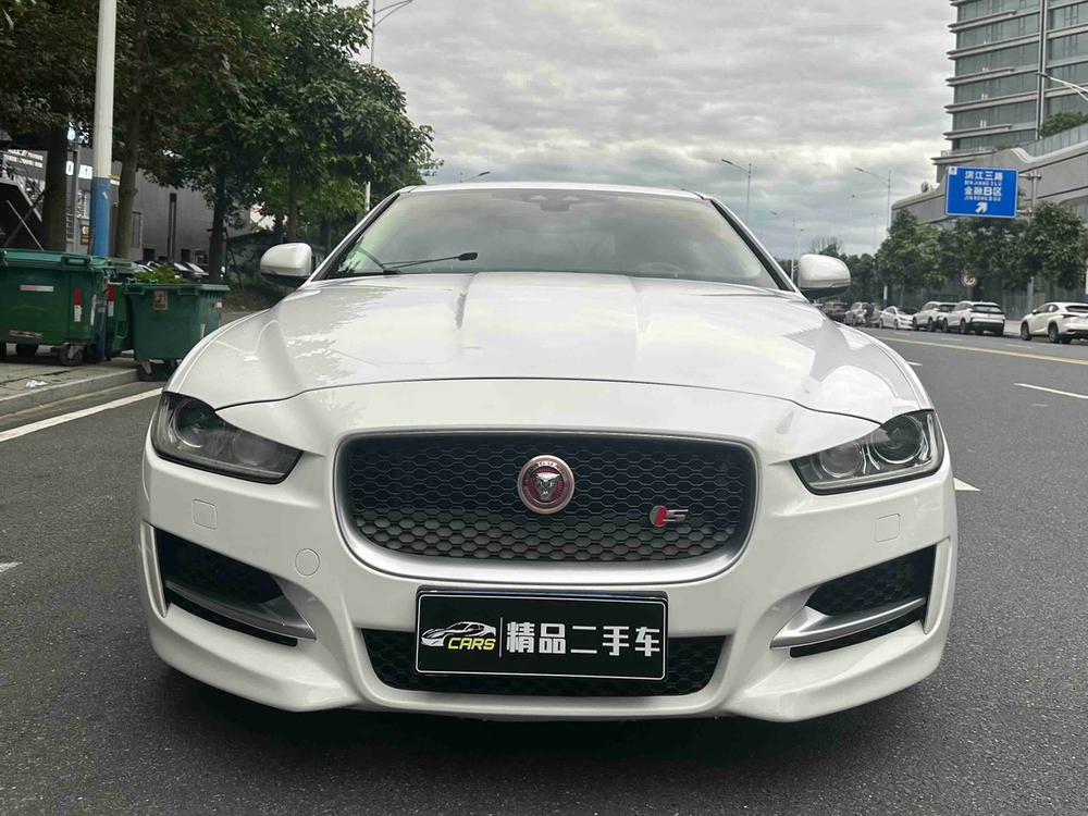 Jaguar XE 2015 модификация 2.0T 240PS R-Sport – фото 2