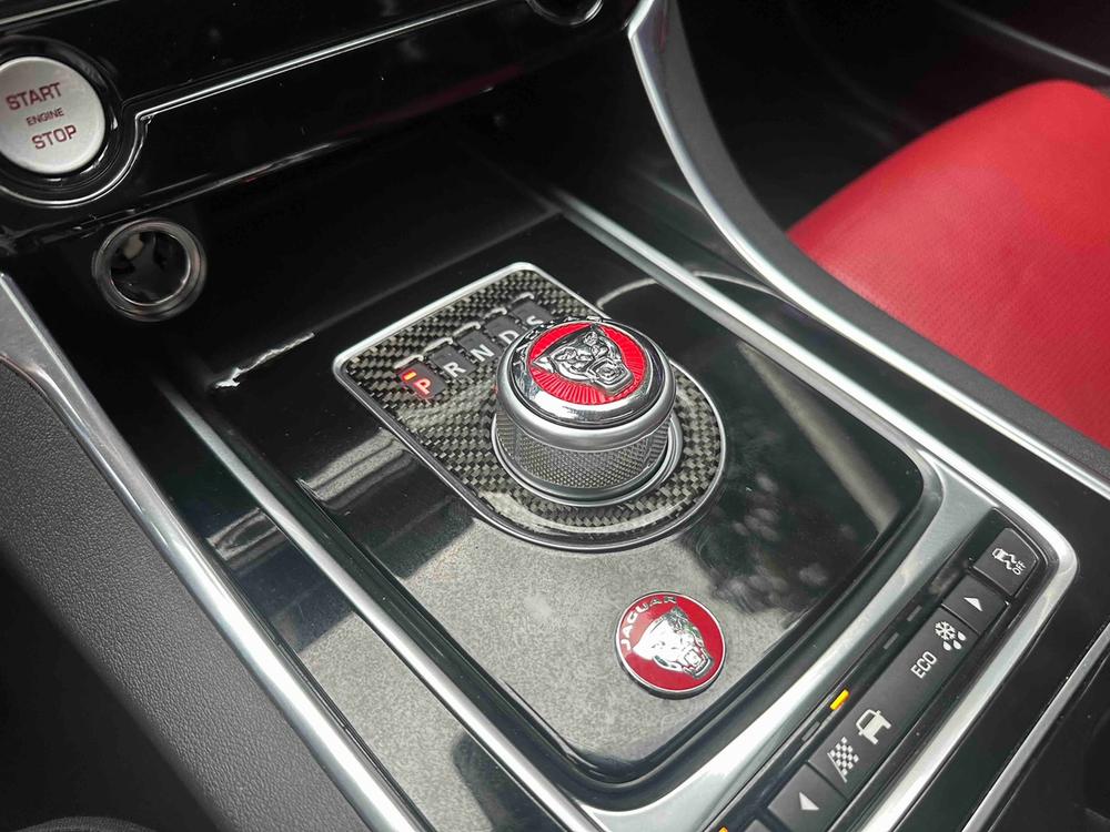 Jaguar XE 2015 модификация 2.0T 240PS R-Sport – фото 12