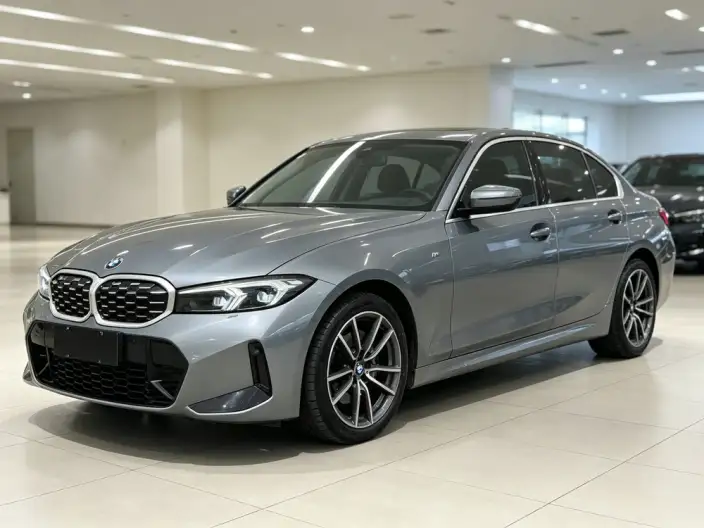 BMW 3 Series 2023 Model 325Li M Sports Set