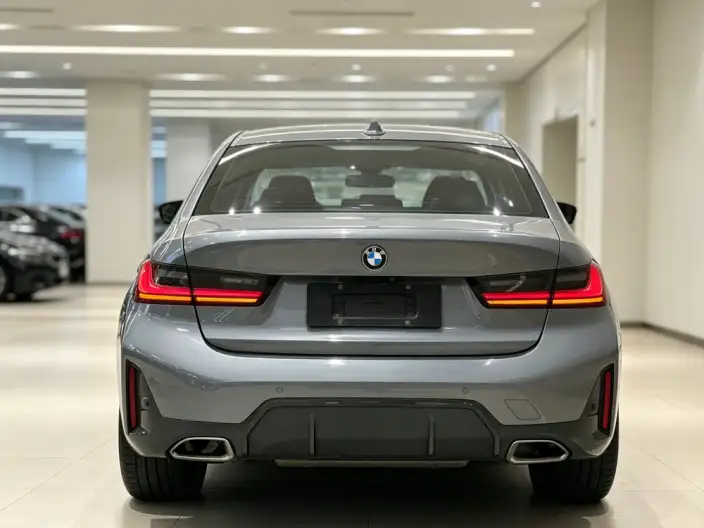 BMW 3 Series 2023 Model 325Li M Sports Set