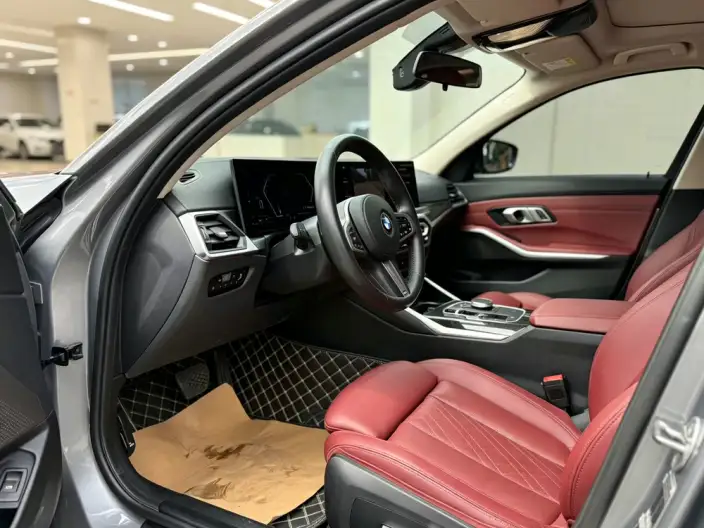BMW 3 Series 2023 Model 325Li M Sports Set – фото 8