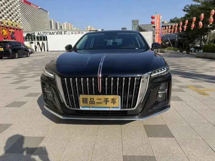 Hongqi H5 2024 Model 2.0T Automatic Smart Flag Enjoy Edition