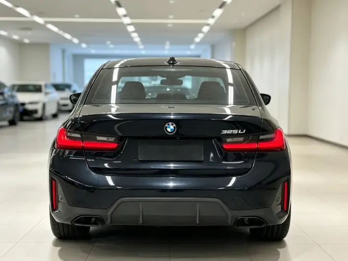 BMW 3 Series 2023 Model 325Li M Sports Night Set – фото 4