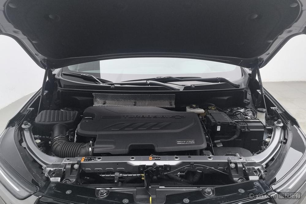 Chevrolet Equinox 2022 Mild Hybrid 550T RS Smart Trailblazer – фото 5