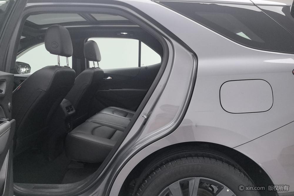 Chevrolet Equinox 2022 Mild Hybrid 550T RS Smart Trailblazer – фото 19