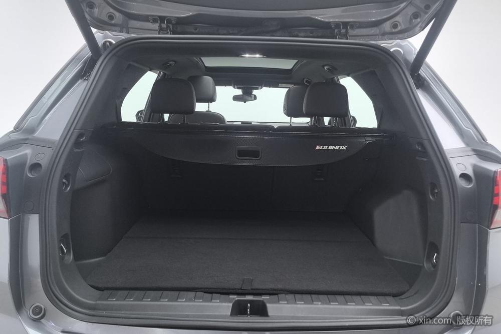 Chevrolet Equinox 2022 Mild Hybrid 550T RS Smart Trailblazer – фото 23