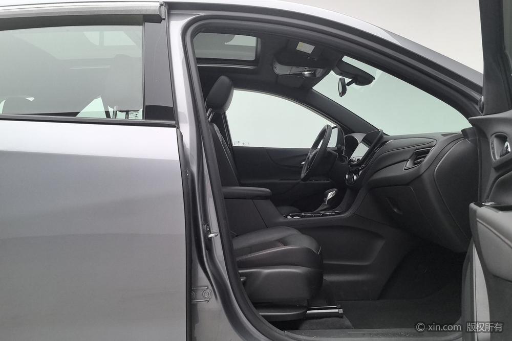 Chevrolet Equinox 2022 Mild Hybrid 550T RS Smart Trailblazer – фото 24