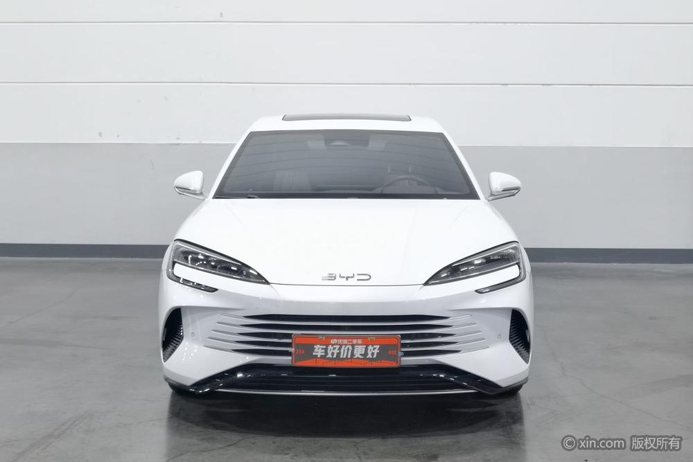 BYD Seal DM Раздел 2023 DM-i 1.5T 121KM Flagship – фото 2