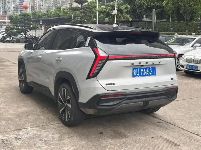 Geely Boyue L 2024 Model 1.5TD DCT Ultimate Edition – фото 4