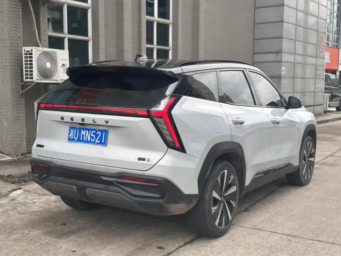 Geely Boyue L 2024 Model 1.5TD DCT Ultimate Edition – фото 6