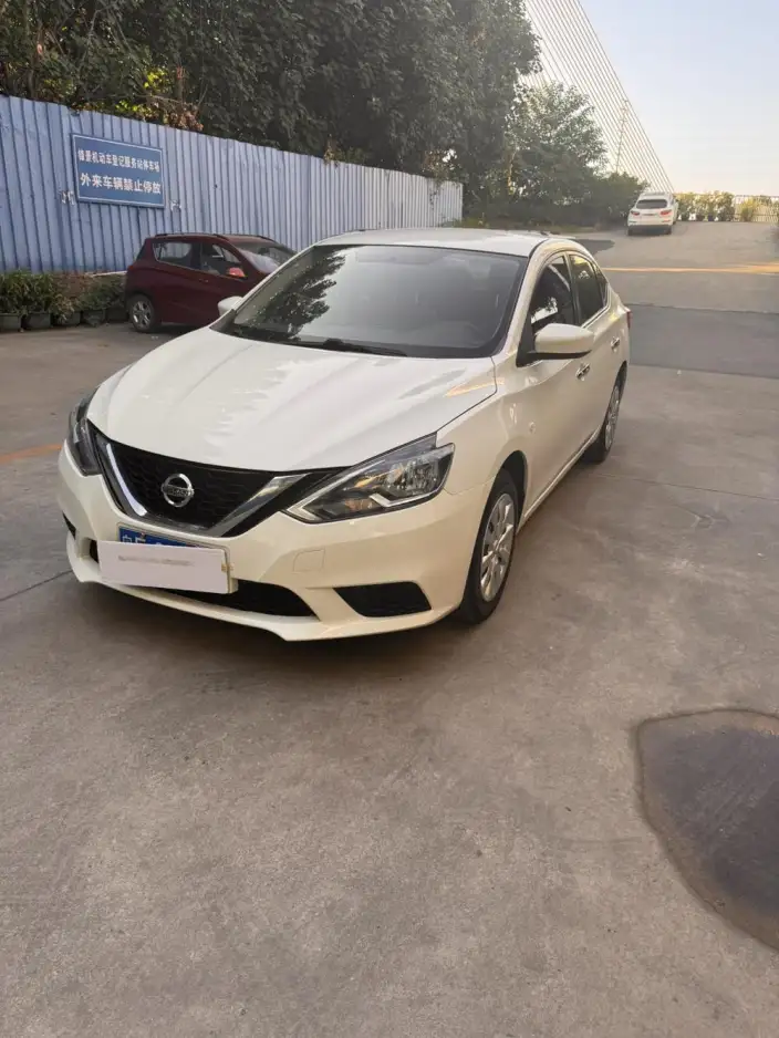 Nissan Sylphy 2021 Model Classic 1.6 XE CVT Comfort Edition – фото 1