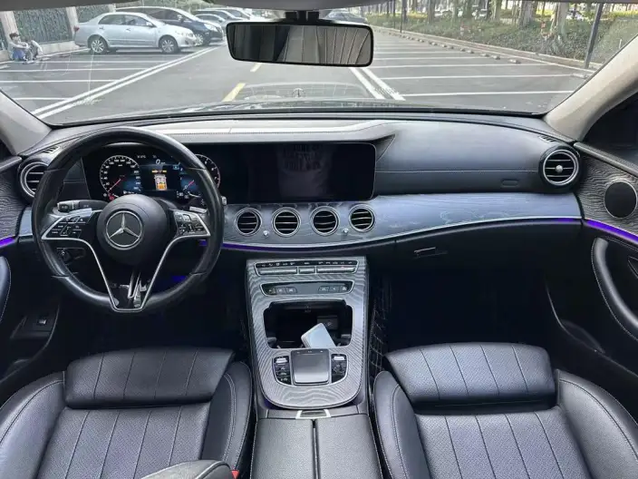 Mercedes-Benz E-Class 2022 Model E 260 L sedan – фото 6