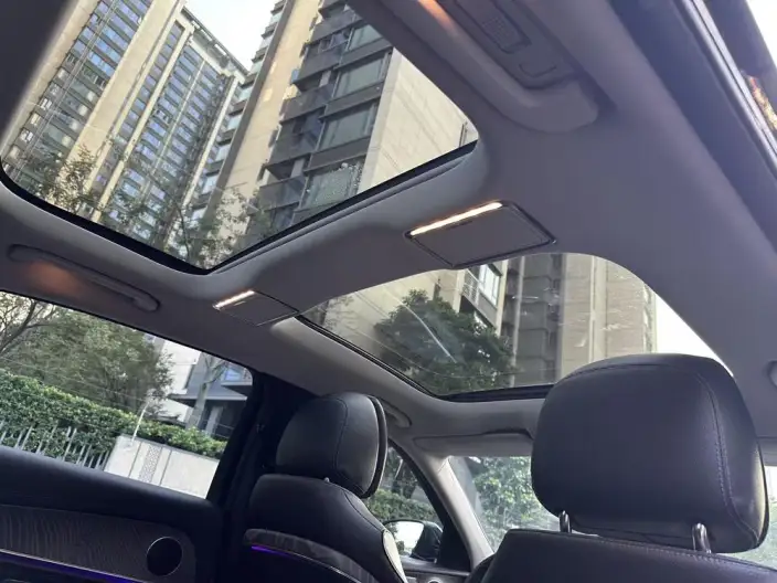 Mercedes-Benz E-Class 2022 Model E 260 L sedan – фото 9