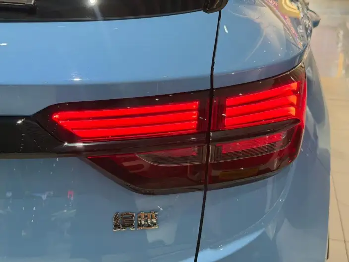 Geely Binyue 2021 Model 240T DCT Diamond Edition – фото 9