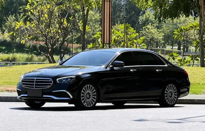 Mercedes-Benz E-Class 2022 Model Facelift II E 300 L Luxury Model sedan – фото 1