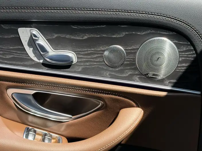 Mercedes-Benz E-Class 2022 Model Facelift II E 300 L Luxury Model sedan – фото 10
