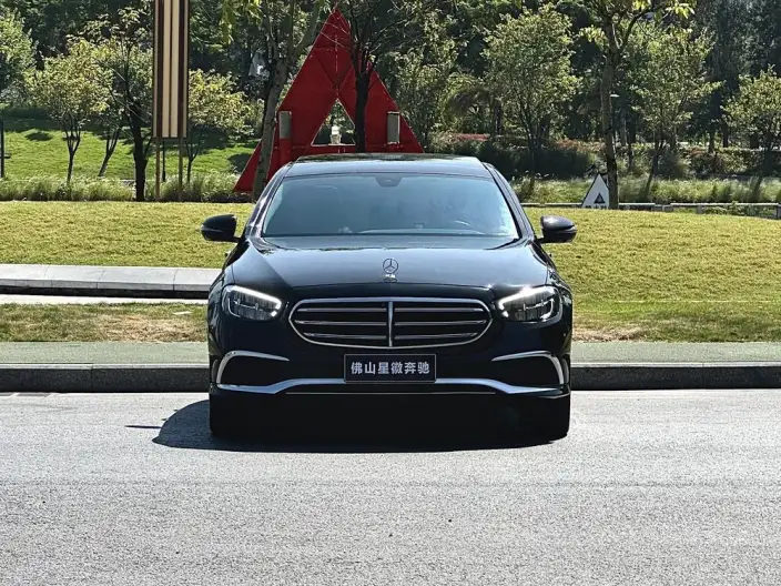 Mercedes-Benz E-Class 2023 Model E 300 L Luxury Model sedan – фото 2