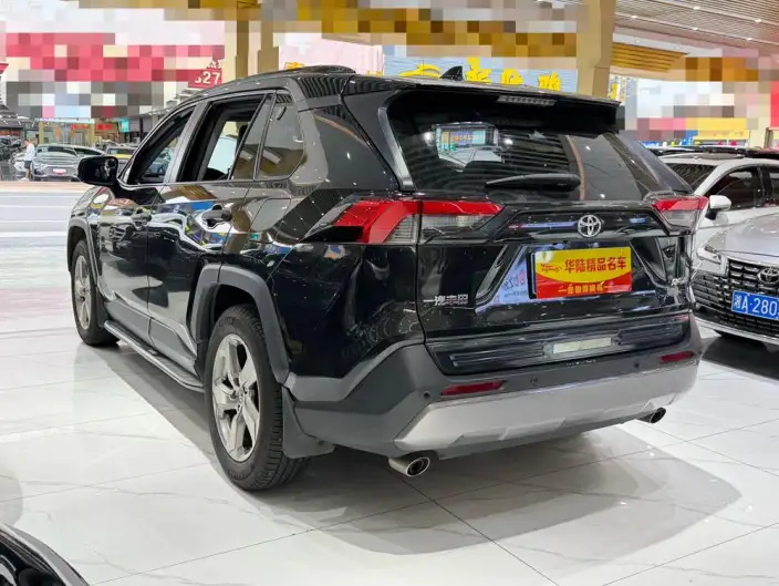 Toyota RAV4 2022 Model 2.0L CVT 2WD Fashion edition – фото 4