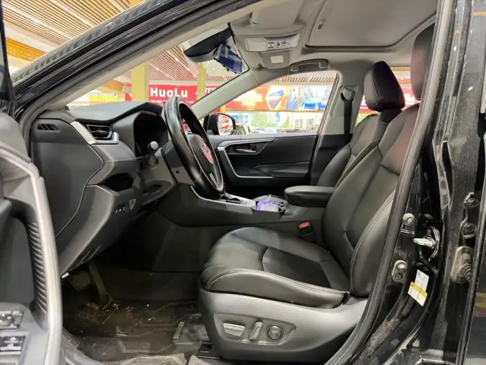Toyota RAV4 2022 Model 2.0L CVT 2WD Fashion edition – фото 9