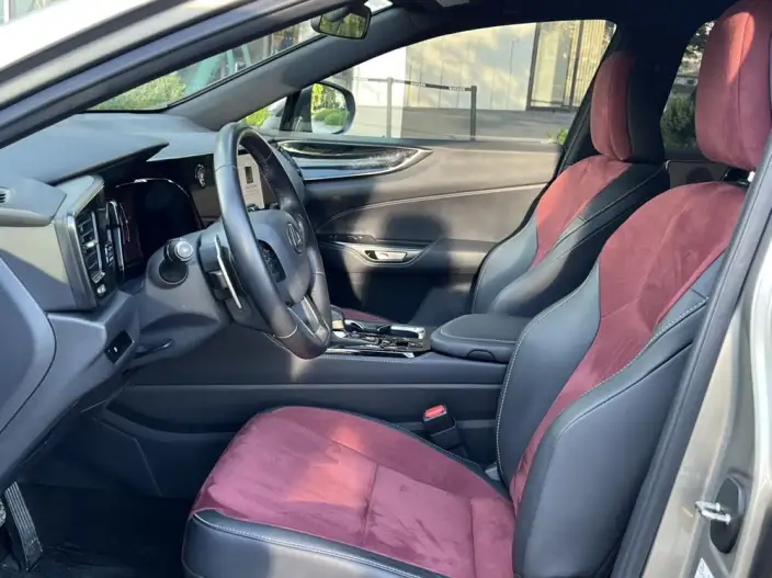 Lexus NX 2024 Model 260 Qian Drive Innovation Drive Edition – фото 9
