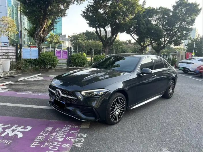Mercedes-Benz C-Class 2023 Model Facelift II C 260 L Sports Edition – фото 1