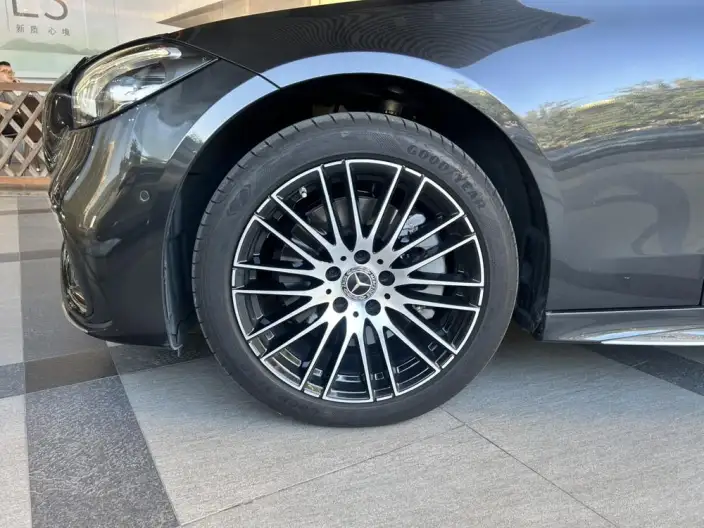 Mercedes-Benz C-Class 2023 Model Facelift II C 260 L Sports Edition – фото 5