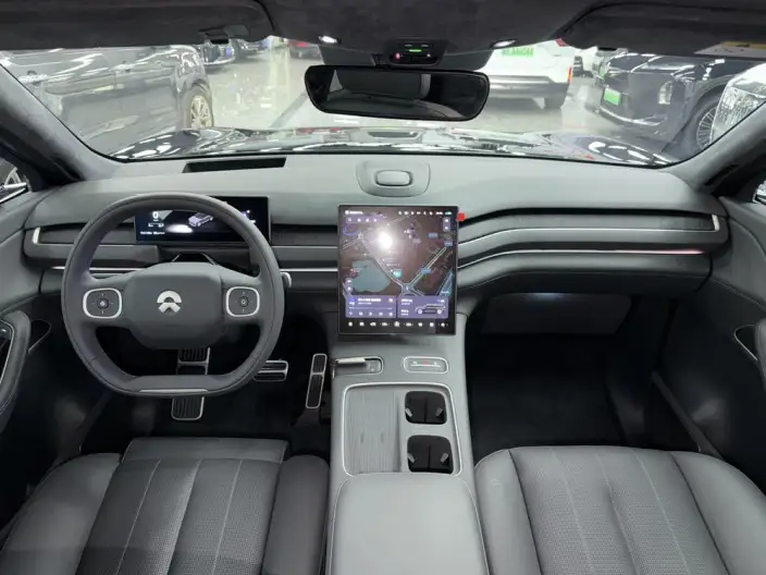 NIO ES8 2024 Model 100kWh Executive Edition – фото 9