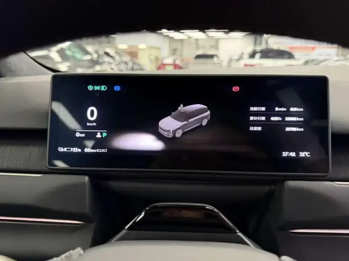 NIO ES8 2024 Model 100kWh Executive Edition – фото 10