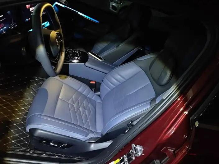 BMW i5 2024 Model eDrive35L Exclusive Model Luxury Set – фото 10