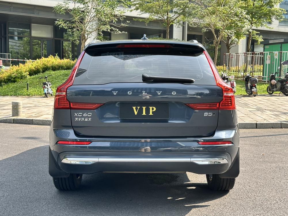 Volvo XC60 2022 B5 4WD Smart Enjoy Luxury – фото 6
