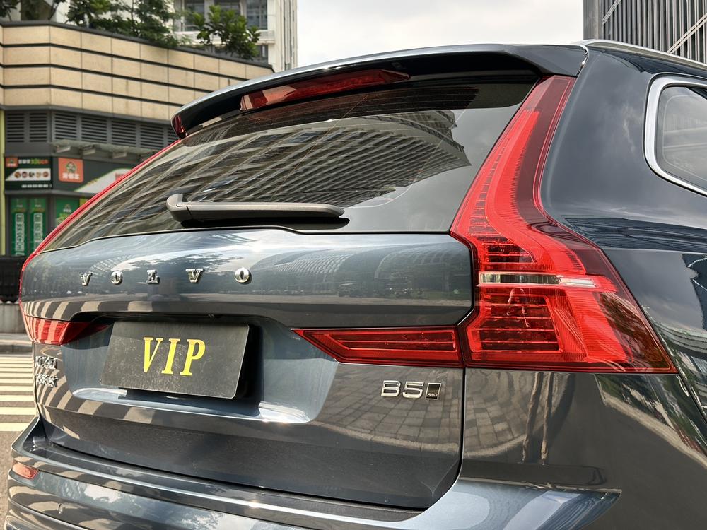Volvo XC60 2022 B5 4WD Smart Enjoy Luxury – фото 9
