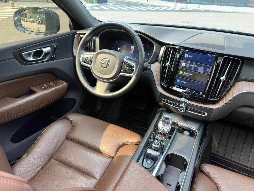 Volvo XC60 2022 B5 4WD Smart Enjoy Luxury – фото 17