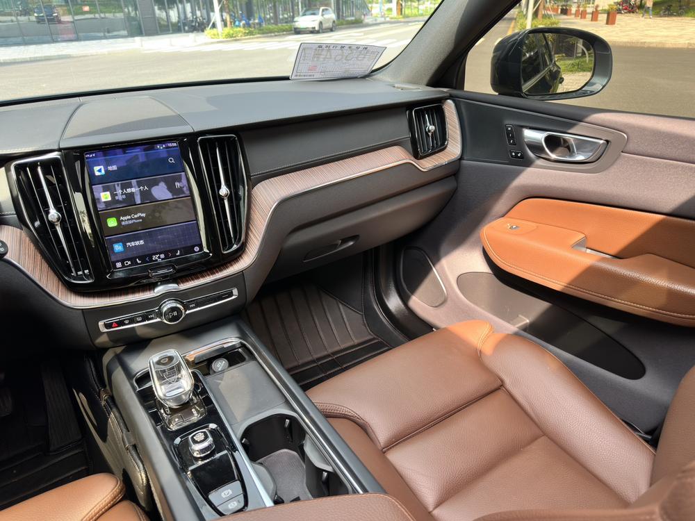 Volvo XC60 2022 B5 4WD Smart Enjoy Luxury – фото 19