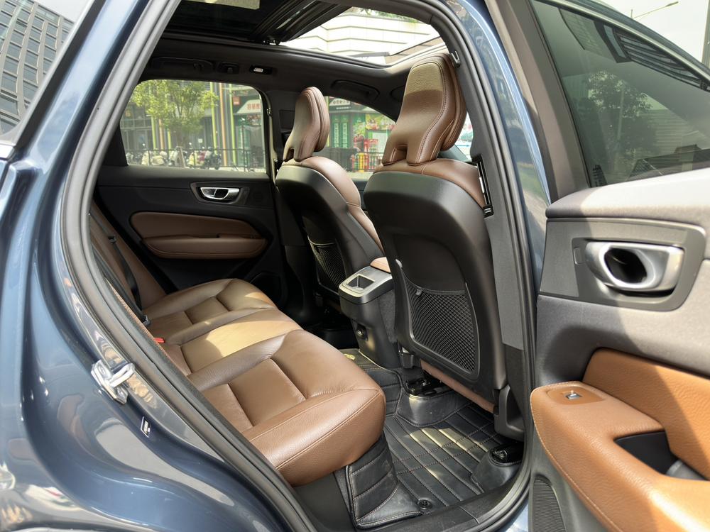 Volvo XC60 2022 B5 4WD Smart Enjoy Luxury – фото 24