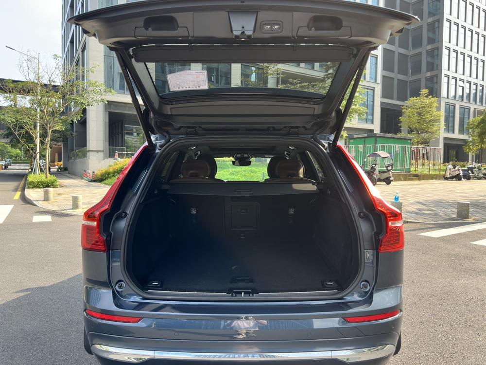 Volvo XC60 2022 B5 4WD Smart Enjoy Luxury – фото 25