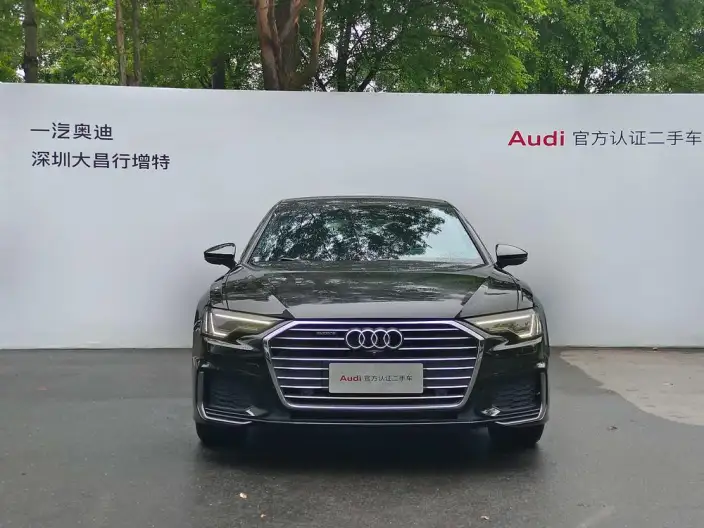 Audi A6L 2022 Model 45 TFSI quattro Exclusive Dynamic Model – фото 2