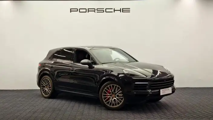 Cayenne E-Hybrid 2023 Model Cayenne E-Hybrid 2.0T Platinum edition – фото 3