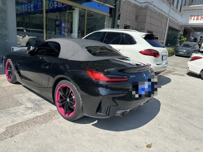 BMW Z4 2023 Model sDrive 25i M Sports Night Set – фото 3