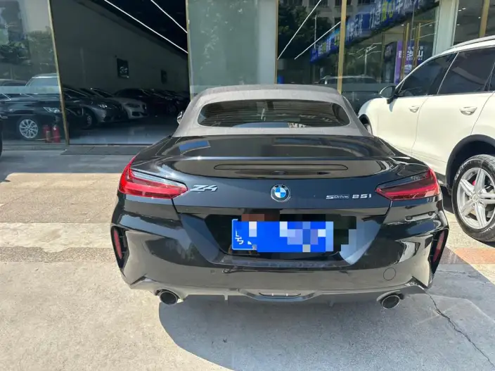 BMW Z4 2023 Model sDrive 25i M Sports Night Set – фото 4