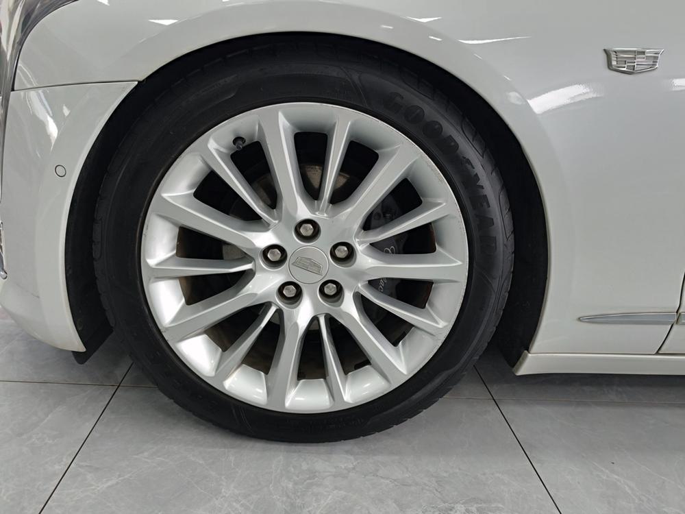 Cadillac CT6 2016 модификация 28T Leading – фото 9