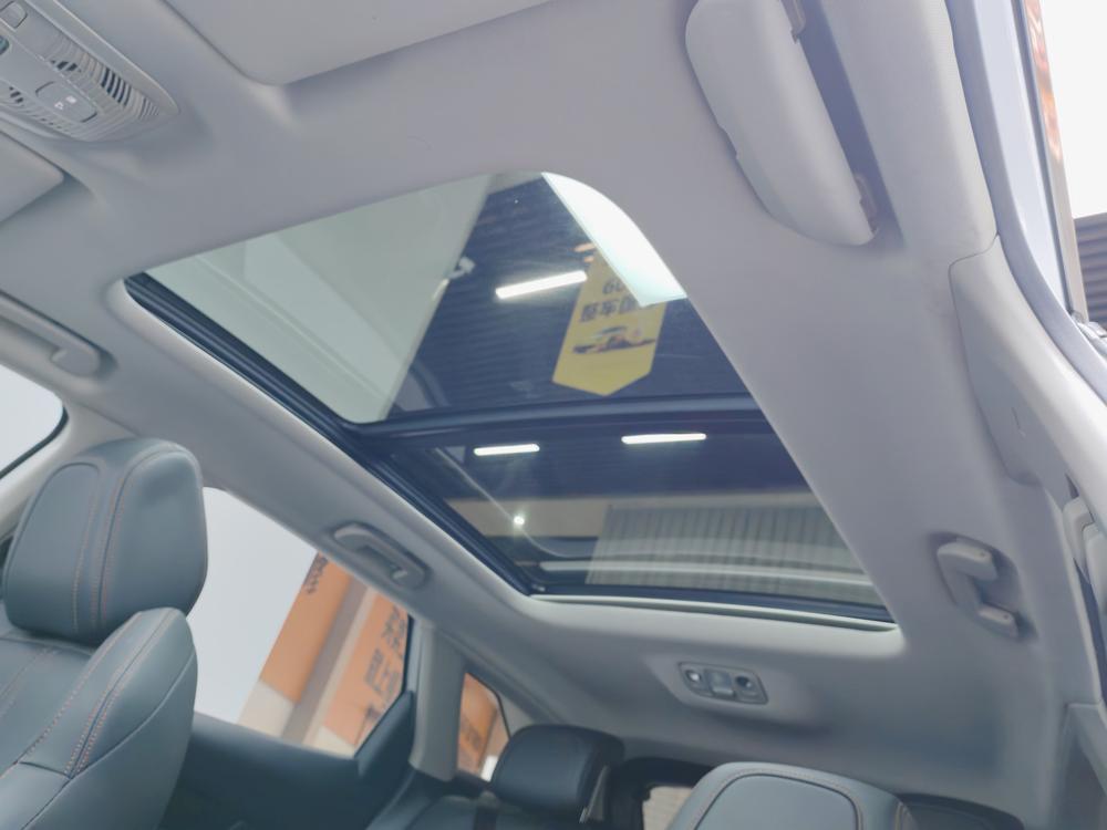 Peugeot 508L Модель 2019 года комплектация 360THP Pioneer Edition – фото 19