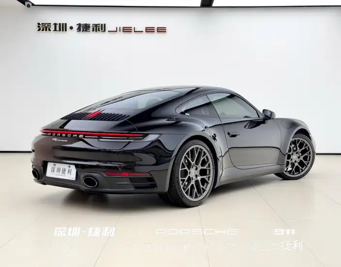 PORSCHE 911 2022 Model Carrera 3.0T – фото 4