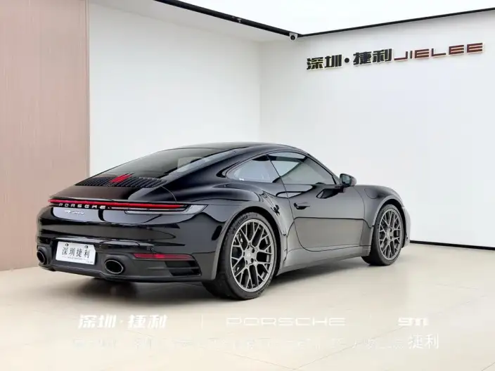 PORSCHE 911 2022 Model Carrera 3.0T – фото 8
