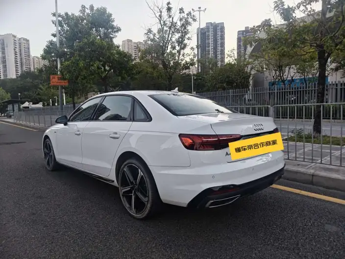 Audi A4 L 2024 Model 40 TFSI Luxury Dynamic Model – фото 4