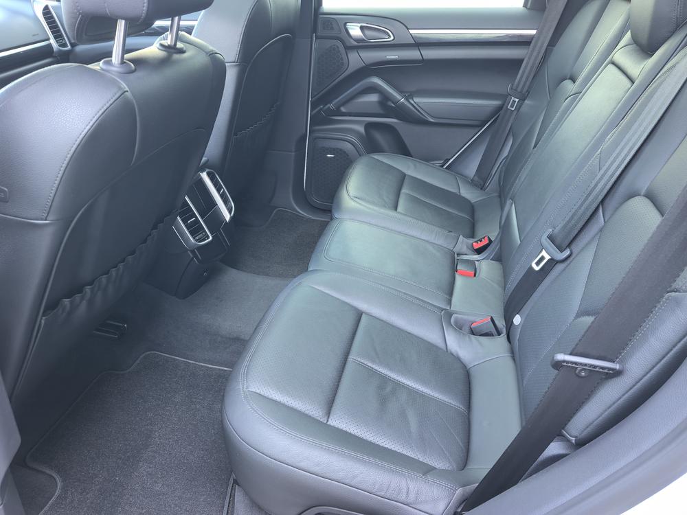 Porsche Cayenne 2011 Cayenne 3.0T – фото 14