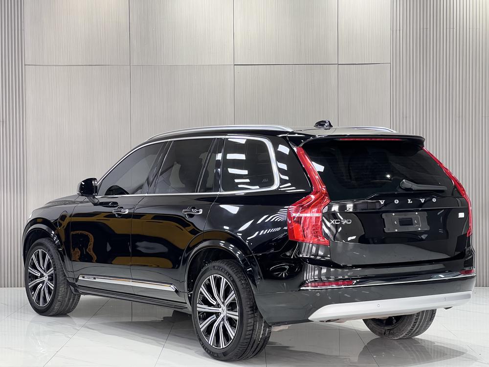 Volvo XC90 PHEV 2022 E-Drive Hybrid T8 Smart Enjoy Luxury 7-Seater – фото 4
