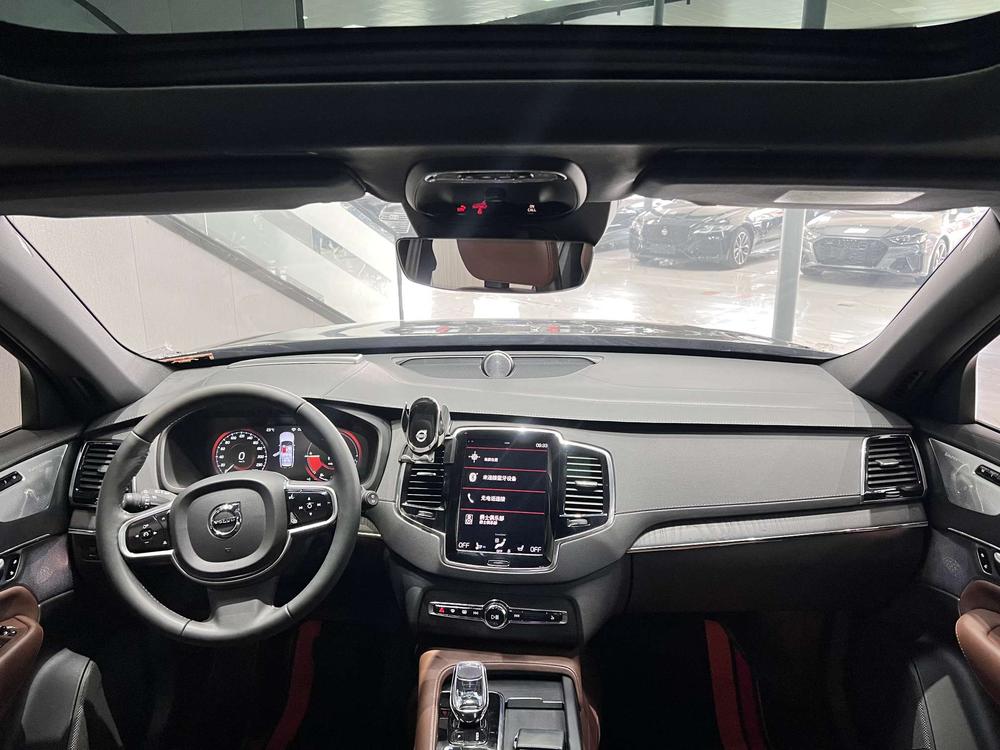 Volvo XC90 PHEV 2022 E-Drive Hybrid T8 Smart Enjoy Luxury 7-Seater – фото 9