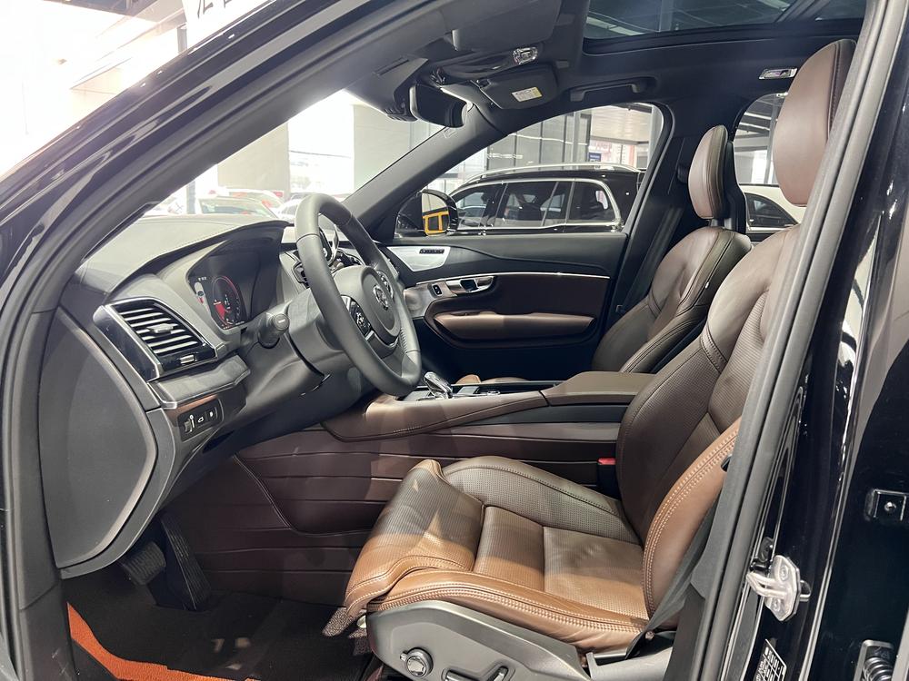 Volvo XC90 PHEV 2022 E-Drive Hybrid T8 Smart Enjoy Luxury 7-Seater – фото 12