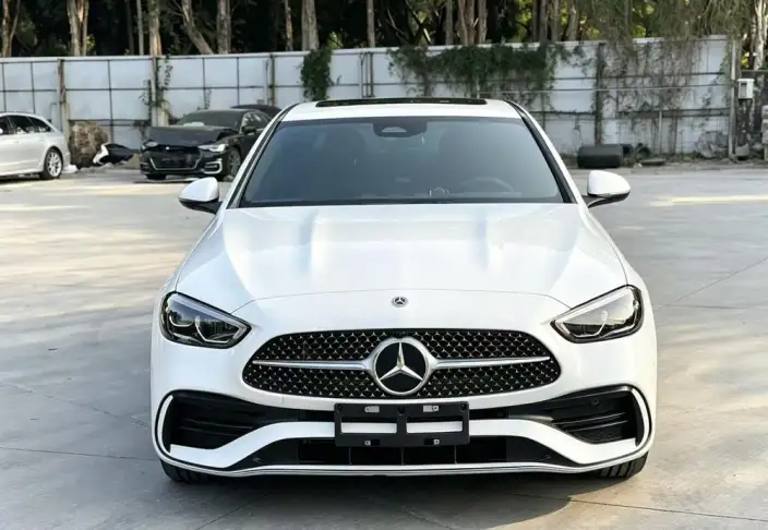 Mercedes-Benz C-Class 2022 Model C 200 L Sports Edition – фото 2